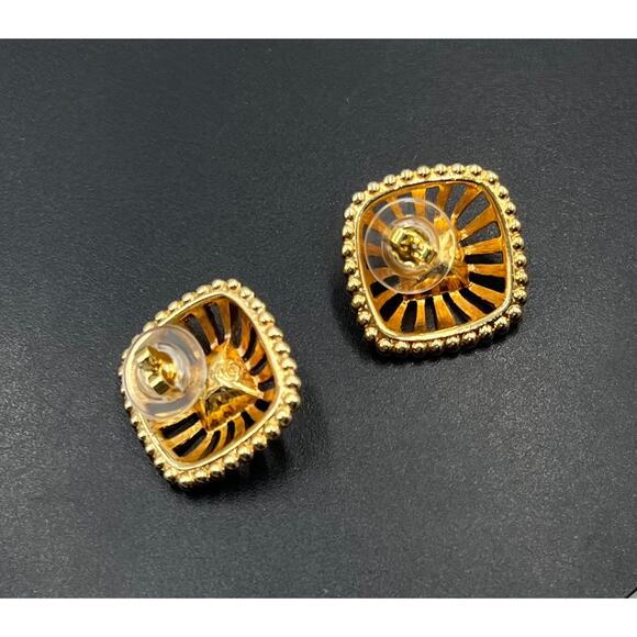 Swarovski Swan Square Red Crystal Gold Tone Rope Design Pierced Earrings - Picture 3 of 9